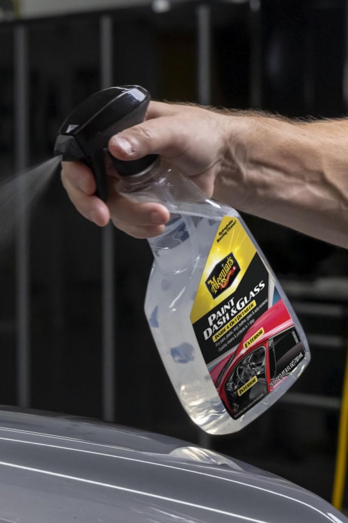 Veelzijdige Sprayreiniger voor de auto van meguiars